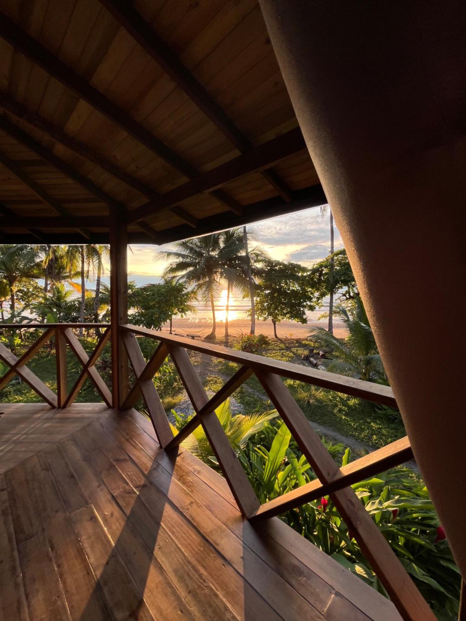 Popochos Beach Eco-Lodge Nuquí 外观 照片